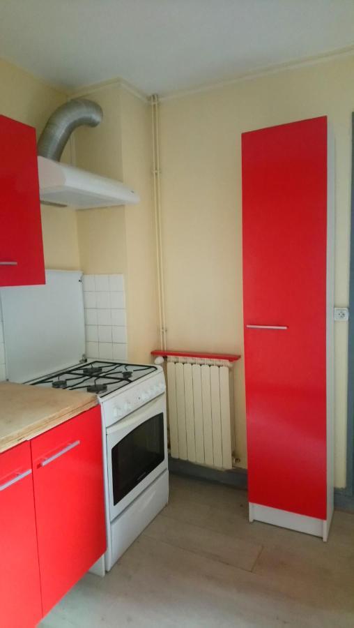 Hebergement Pour 2 Personnes,1 Chambres, Salon, Salle A Manger, Grand Garage Possibilite D'Un Lit 1 Personne Supplementaire Pour 15 Euros Sancoins Eksteriør billede